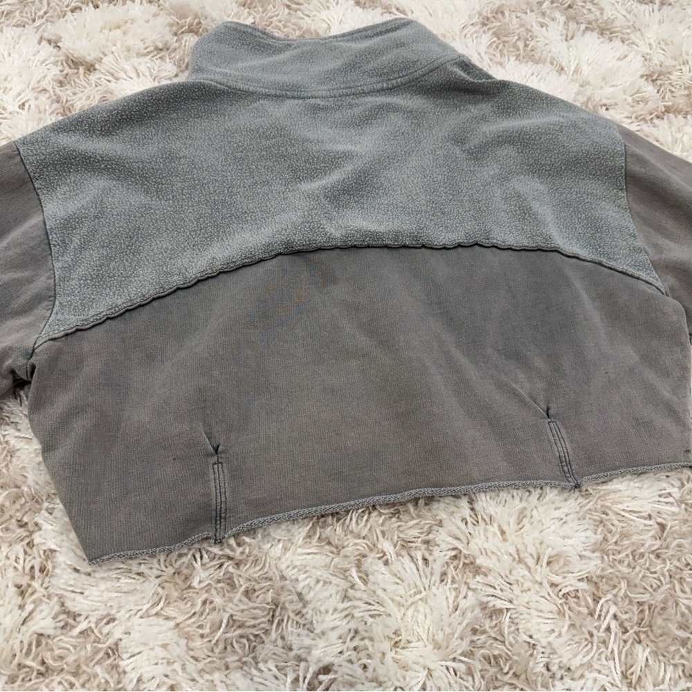 Out From Under Urban Outfitters Cropped Half Zip Pullover Sweatshirt | Medium - Picture 8 of 9